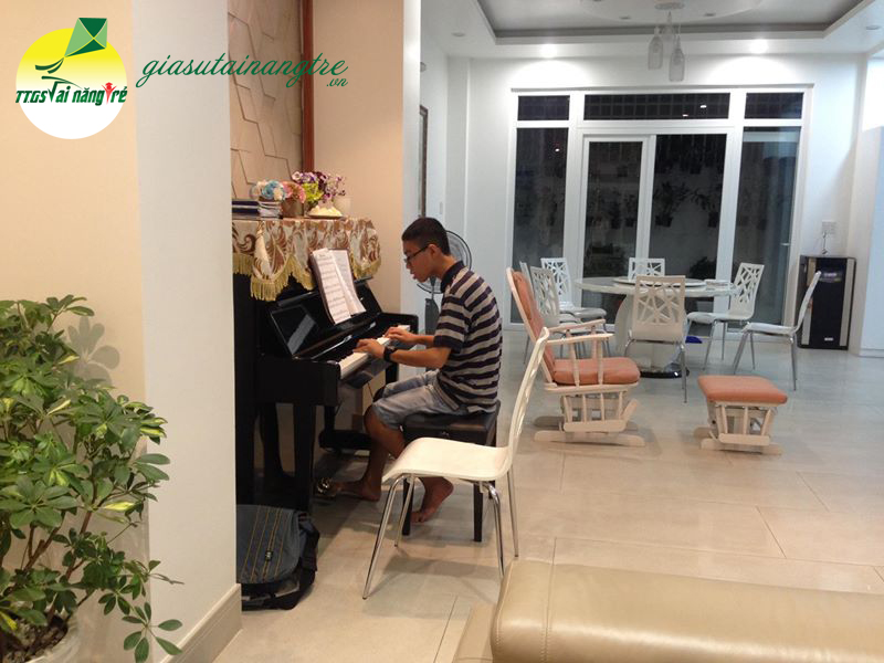 Dạy kèm Piano tại Hà Nội